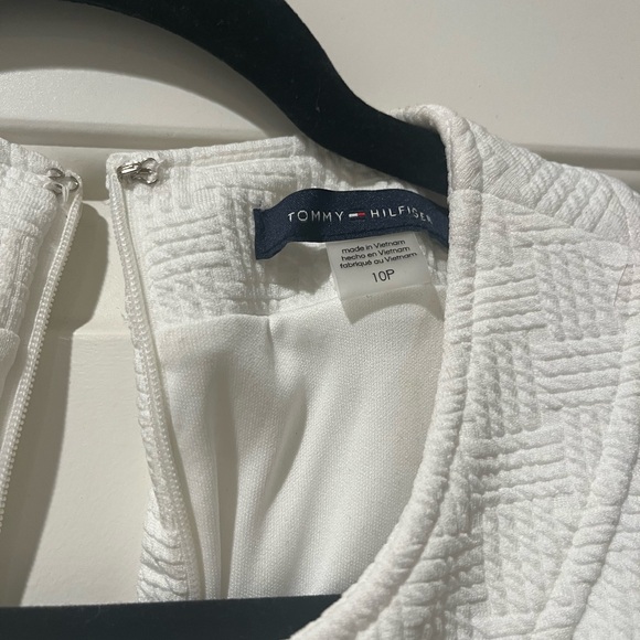 Tommy Hilfiger Ivory Textured Sleeveless Pocket Dress nwot career cocktail - Picture 3 of 3